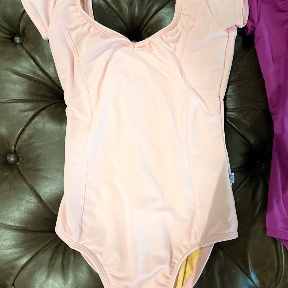 2 Corps Dancewear leotards girls size F ballet/dance/ballerina pink and purple - Picture 2 of 6
